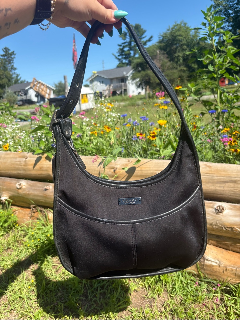 1998 vintage Coach Neoprene Ergo🖤⭐️